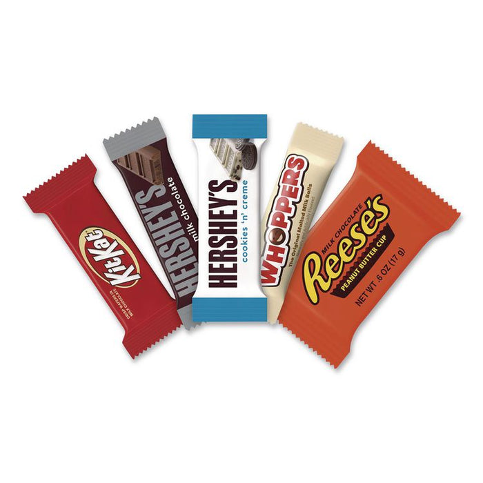 Snack Size Bulk Candy Assortment, Assorted Flavors, Individually Wrapped, 155 Pieces