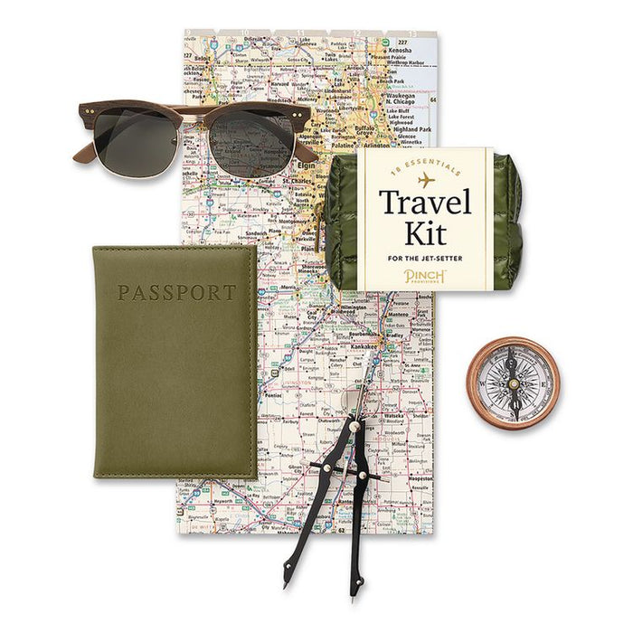 Travel Comfort Set, 18 Pieces, Green
