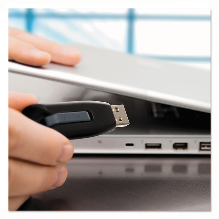 Store 'n' Go V3 USB 3.0 Drive, 32 GB, Black/Gray