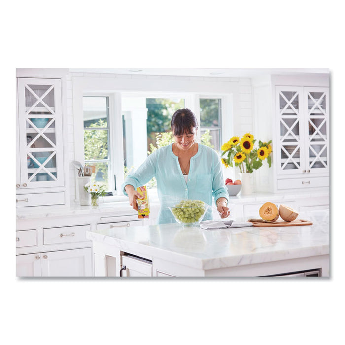 Cling Wrap Plastic Wrap, 300 Square Foot Roll, Clear